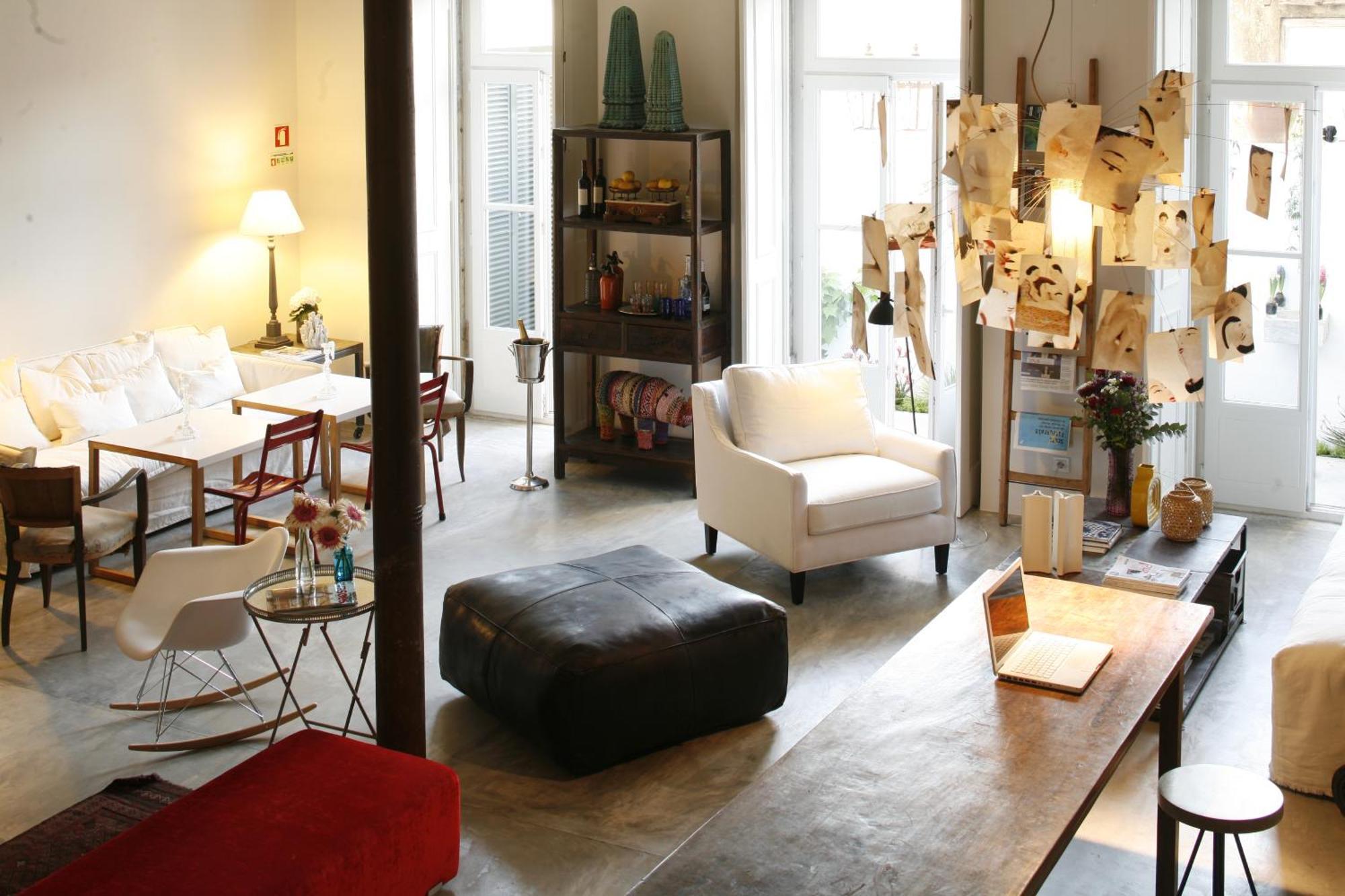 Guest house Casa Janelas Com Vista Lisbon